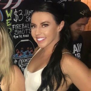 Meet your Posher, Alison